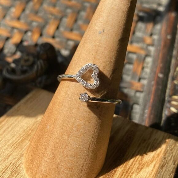 Sterling Silver Heart Cz Wrap Ring Size 8 - Picture 4 of 7